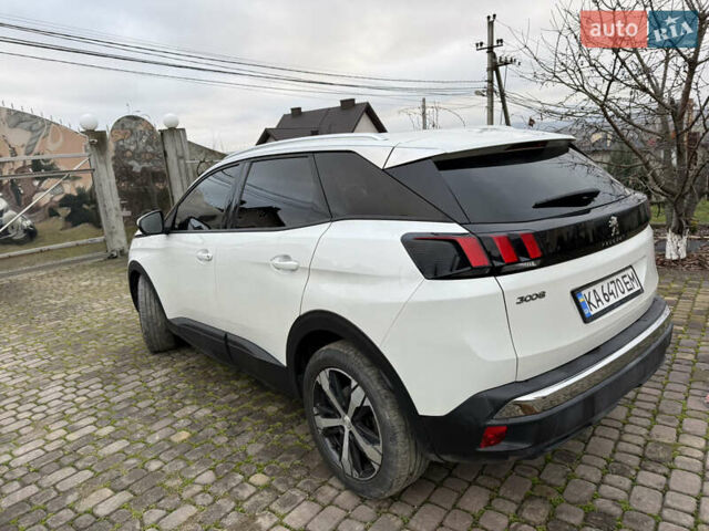Белый Пежо 3008, объемом двигателя 2 л и пробегом 129 тыс. км за 19900 $, фото 4 на Automoto.ua