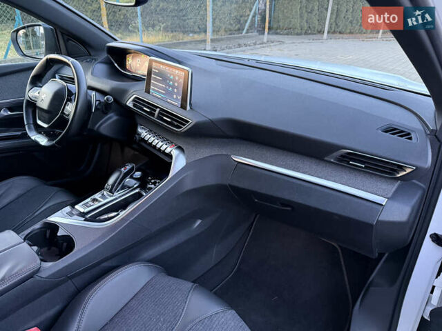 Белый Пежо 3008, объемом двигателя 1.6 л и пробегом 185 тыс. км за 18950 $, фото 66 на Automoto.ua