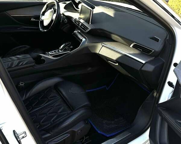 Білий Пежо 3008, об'ємом двигуна 2 л та пробігом 211 тис. км за 21300 $, фото 11 на Automoto.ua