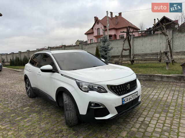 Белый Пежо 3008, объемом двигателя 2 л и пробегом 129 тыс. км за 19900 $, фото 1 на Automoto.ua