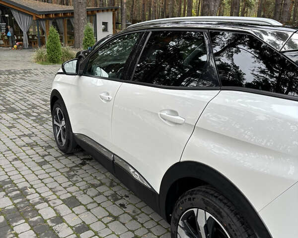 Белый Пежо 3008, объемом двигателя 1.56 л и пробегом 197 тыс. км за 18000 $, фото 6 на Automoto.ua