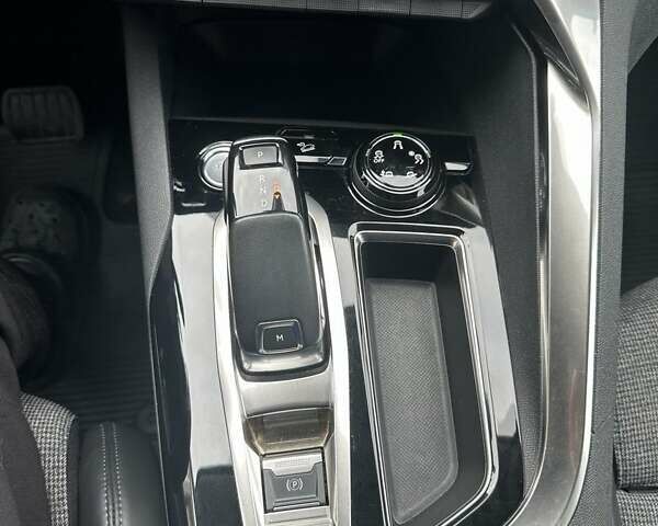 Білий Пежо 3008, об'ємом двигуна 2 л та пробігом 82 тис. км за 23500 $, фото 18 на Automoto.ua