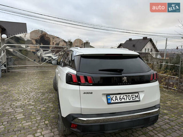 Белый Пежо 3008, объемом двигателя 2 л и пробегом 129 тыс. км за 19900 $, фото 3 на Automoto.ua
