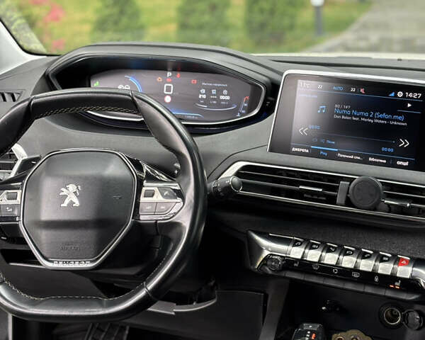 Белый Пежо 3008, объемом двигателя 1.56 л и пробегом 197 тыс. км за 18000 $, фото 10 на Automoto.ua