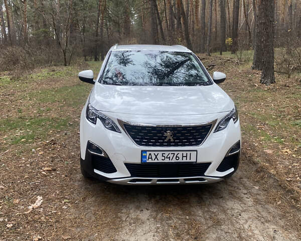 Белый Пежо 3008, объемом двигателя 2 л и пробегом 104 тыс. км за 22000 $, фото 2 на Automoto.ua
