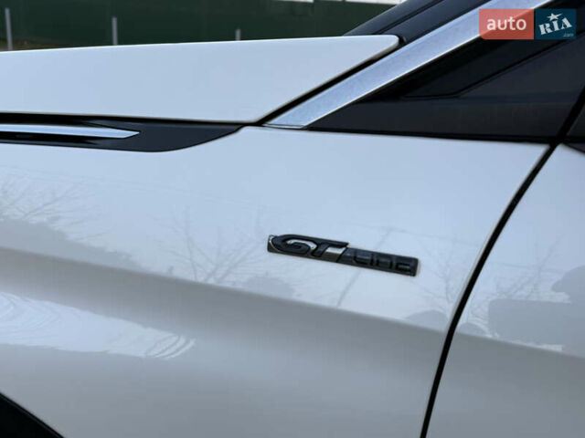 Белый Пежо 3008, объемом двигателя 1.6 л и пробегом 185 тыс. км за 18950 $, фото 45 на Automoto.ua