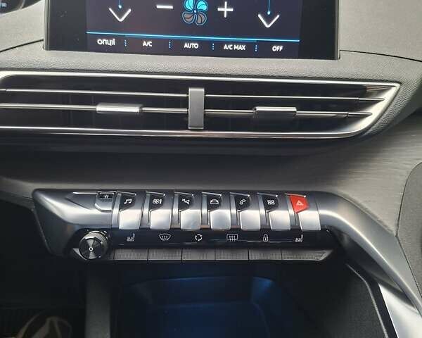 Білий Пежо 3008, об'ємом двигуна 2 л та пробігом 211 тис. км за 21300 $, фото 19 на Automoto.ua