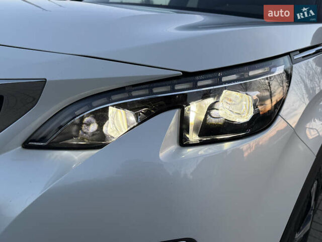 Белый Пежо 3008, объемом двигателя 1.6 л и пробегом 185 тыс. км за 18950 $, фото 47 на Automoto.ua