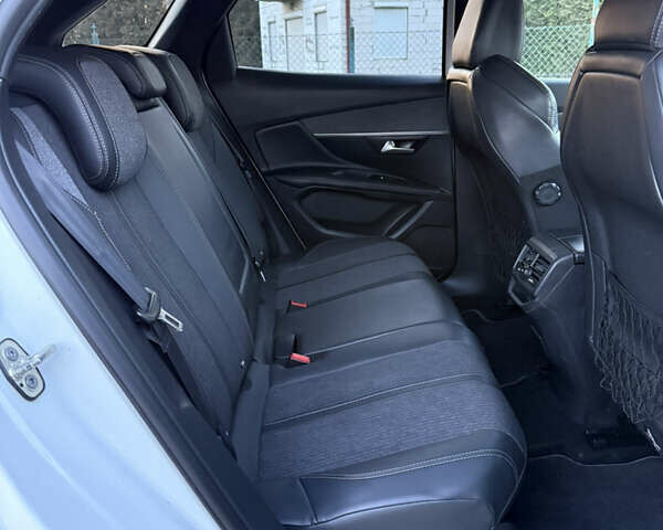 Белый Пежо 3008, объемом двигателя 1.6 л и пробегом 185 тыс. км за 18950 $, фото 69 на Automoto.ua