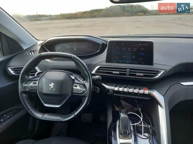 Белый Пежо 3008, объемом двигателя 1.5 л и пробегом 240 тыс. км за 15950 $, фото 7 на Automoto.ua