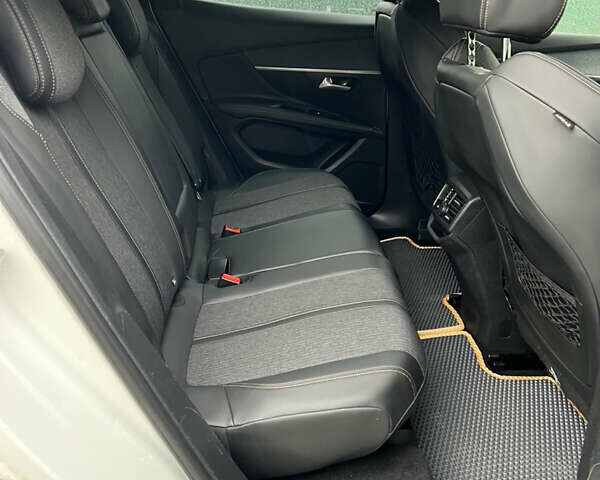 Білий Пежо 3008, об'ємом двигуна 1.6 л та пробігом 158 тис. км за 19999 $, фото 70 на Automoto.ua