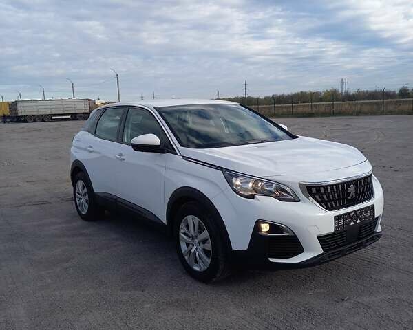 Белый Пежо 3008, объемом двигателя 1.5 л и пробегом 240 тыс. км за 16300 $, фото 8 на Automoto.ua