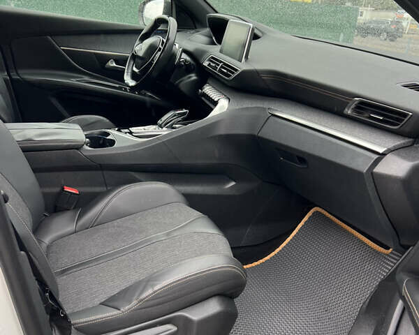 Білий Пежо 3008, об'ємом двигуна 1.6 л та пробігом 158 тис. км за 19999 $, фото 65 на Automoto.ua