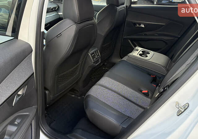 Білий Пежо 3008, об'ємом двигуна 2 л та пробігом 81 тис. км за 22900 $, фото 14 на Automoto.ua