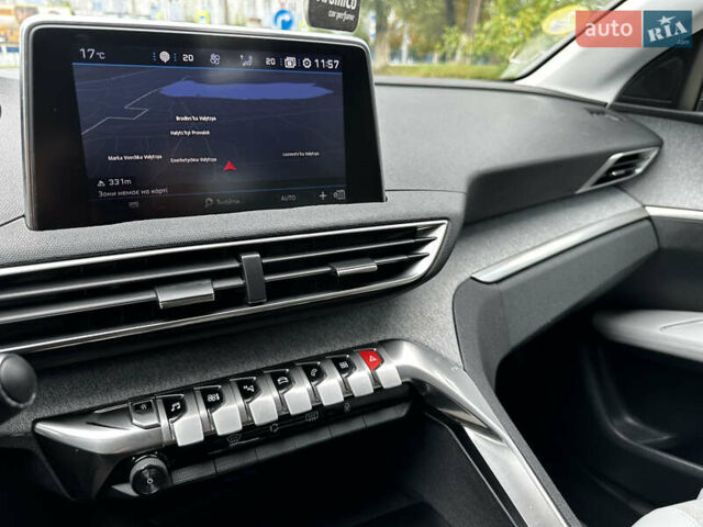 Білий Пежо 3008, об'ємом двигуна 1.5 л та пробігом 150 тис. км за 19999 $, фото 69 на Automoto.ua