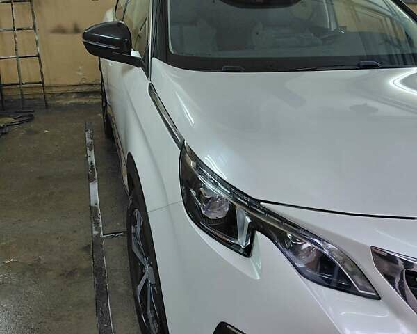 Белый Пежо 3008, объемом двигателя 2 л и пробегом 142 тыс. км за 25500 $, фото 19 на Automoto.ua