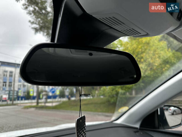 Білий Пежо 3008, об'ємом двигуна 1.5 л та пробігом 150 тис. км за 19999 $, фото 56 на Automoto.ua