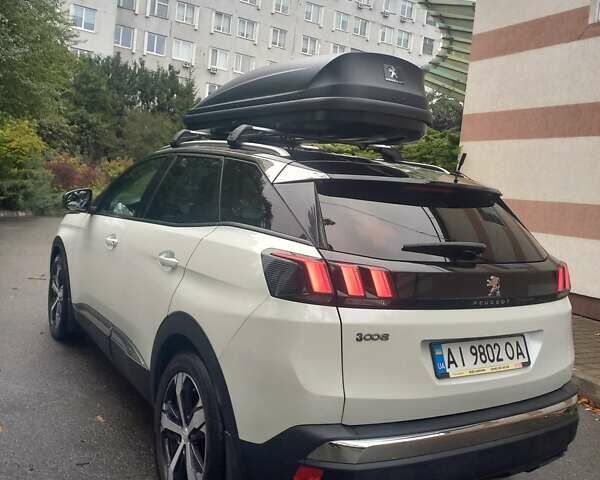 Белый Пежо 3008, объемом двигателя 2 л и пробегом 142 тыс. км за 25500 $, фото 7 на Automoto.ua