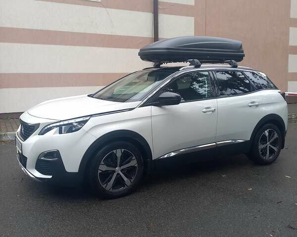 Белый Пежо 3008, объемом двигателя 2 л и пробегом 142 тыс. км за 25500 $, фото 8 на Automoto.ua