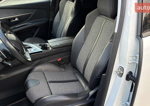 Білий Пежо 3008, об'ємом двигуна 2 л та пробігом 81 тис. км за 22900 $, фото 13 на Automoto.ua
