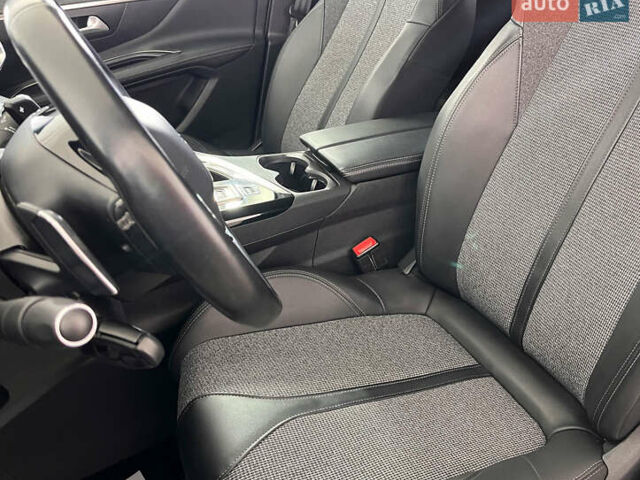 Белый Пежо 3008, объемом двигателя 1.5 л и пробегом 144 тыс. км за 20950 $, фото 6 на Automoto.ua