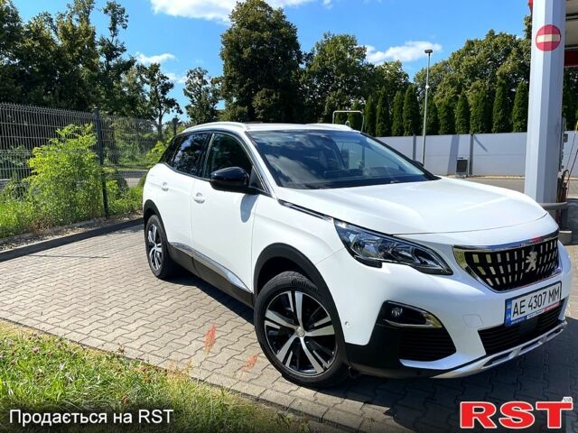 Белый Пежо 3008, объемом двигателя 1.5 л и пробегом 135 тыс. км за 20000 $, фото 1 на Automoto.ua