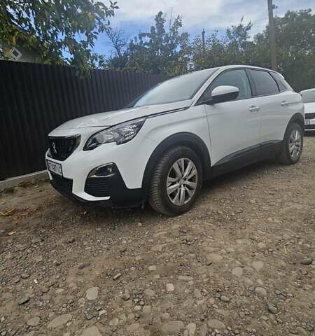 Белый Пежо 3008, объемом двигателя 1.5 л и пробегом 175 тыс. км за 22000 $, фото 4 на Automoto.ua