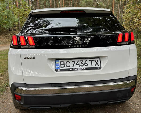 Белый Пежо 3008, объемом двигателя 1.5 л и пробегом 139 тыс. км за 19300 $, фото 6 на Automoto.ua