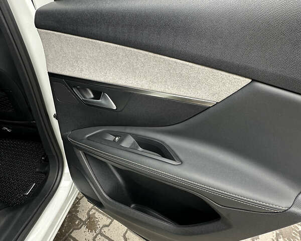 Білий Пежо 3008, об'ємом двигуна 2 л та пробігом 139 тис. км за 23550 $, фото 30 на Automoto.ua