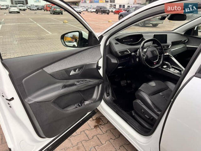 Белый Пежо 3008, объемом двигателя 2 л и пробегом 91 тыс. км за 25000 $, фото 17 на Automoto.ua