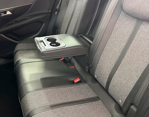 Белый Пежо 3008, объемом двигателя 1.5 л и пробегом 144 тыс. км за 20950 $, фото 10 на Automoto.ua