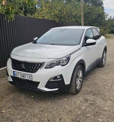 Белый Пежо 3008, объемом двигателя 1.5 л и пробегом 175 тыс. км за 22000 $, фото 10 на Automoto.ua