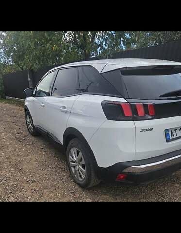 Белый Пежо 3008, объемом двигателя 1.5 л и пробегом 175 тыс. км за 22000 $, фото 14 на Automoto.ua