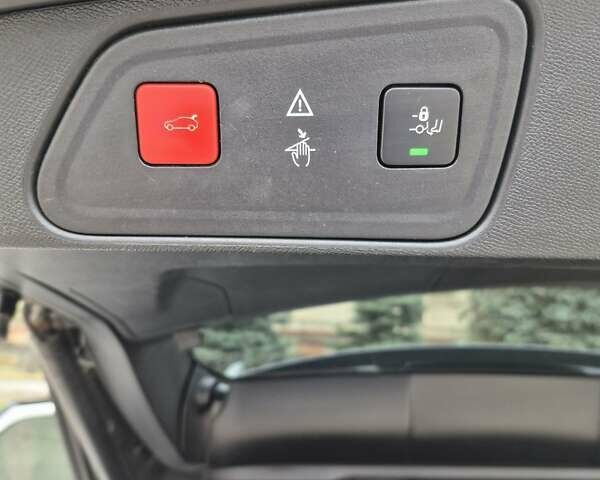 Белый Пежо 3008, объемом двигателя 2 л и пробегом 204 тыс. км за 23600 $, фото 20 на Automoto.ua