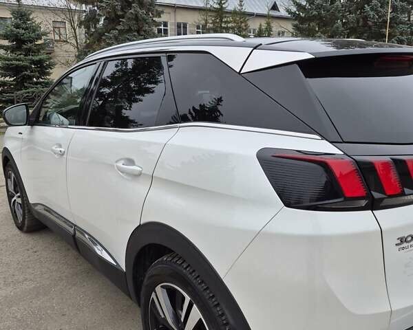 Белый Пежо 3008, объемом двигателя 2 л и пробегом 204 тыс. км за 23600 $, фото 4 на Automoto.ua