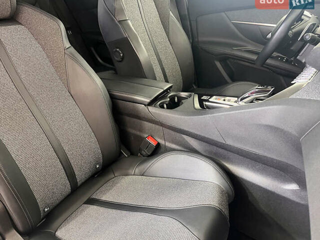 Белый Пежо 3008, объемом двигателя 1.5 л и пробегом 144 тыс. км за 20950 $, фото 8 на Automoto.ua