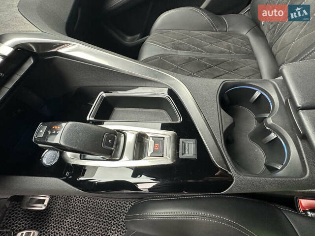 Білий Пежо 3008, об'ємом двигуна 2 л та пробігом 139 тис. км за 23550 $, фото 15 на Automoto.ua