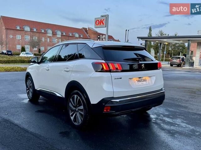 Белый Пежо 3008, объемом двигателя 1.5 л и пробегом 151 тыс. км за 19850 $, фото 6 на Automoto.ua