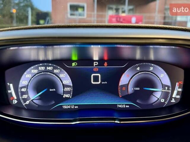 Белый Пежо 3008, объемом двигателя 1.5 л и пробегом 151 тыс. км за 19850 $, фото 19 на Automoto.ua