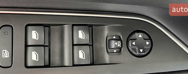 Белый Пежо 3008, объемом двигателя 1.5 л и пробегом 144 тыс. км за 20950 $, фото 42 на Automoto.ua