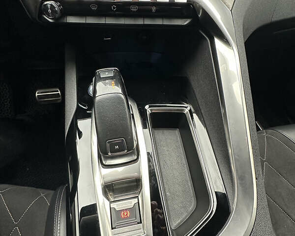 Білий Пежо 3008, об'ємом двигуна 2 л та пробігом 139 тис. км за 23550 $, фото 16 на Automoto.ua