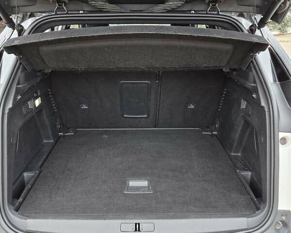 Белый Пежо 3008, объемом двигателя 2 л и пробегом 204 тыс. км за 23600 $, фото 18 на Automoto.ua