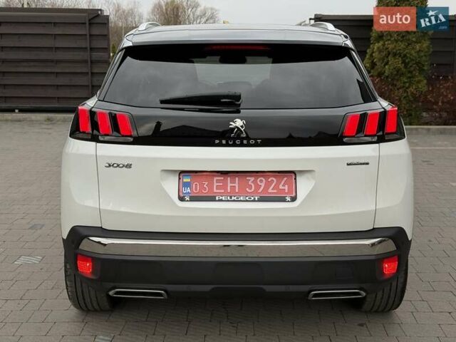 Белый Пежо 3008, объемом двигателя 1.5 л и пробегом 186 тыс. км за 21300 $, фото 11 на Automoto.ua