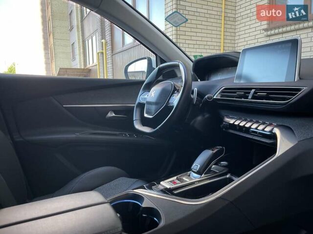 Белый Пежо 3008, объемом двигателя 1.5 л и пробегом 178 тыс. км за 21300 $, фото 60 на Automoto.ua