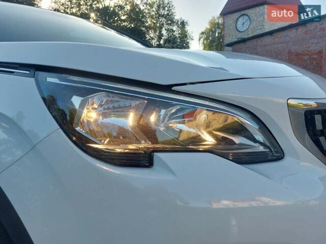 Білий Пежо 3008, об'ємом двигуна 1.5 л та пробігом 155 тис. км за 20750 $, фото 28 на Automoto.ua