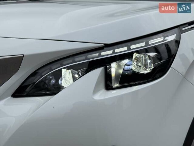 Белый Пежо 3008, объемом двигателя 1.5 л и пробегом 186 тыс. км за 21300 $, фото 32 на Automoto.ua