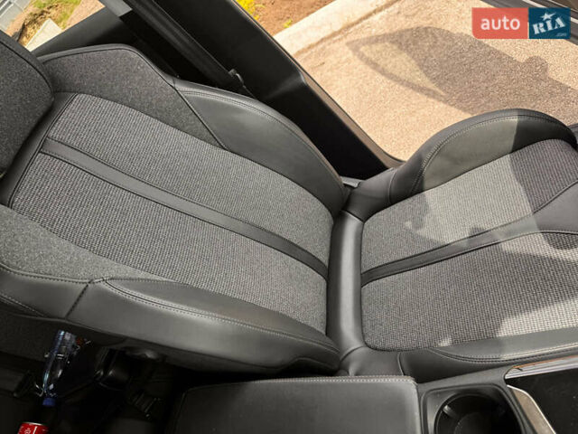 Белый Пежо 3008, объемом двигателя 1.6 л и пробегом 135 тыс. км за 21000 $, фото 42 на Automoto.ua