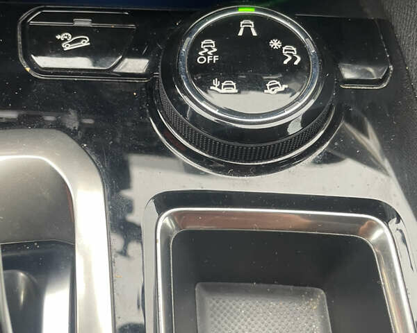 Білий Пежо 3008, об'ємом двигуна 2 л та пробігом 81 тис. км за 24900 $, фото 17 на Automoto.ua