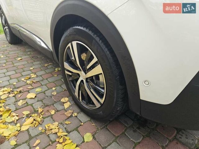 Белый Пежо 3008, объемом двигателя 1.6 л и пробегом 135 тыс. км за 21000 $, фото 2 на Automoto.ua