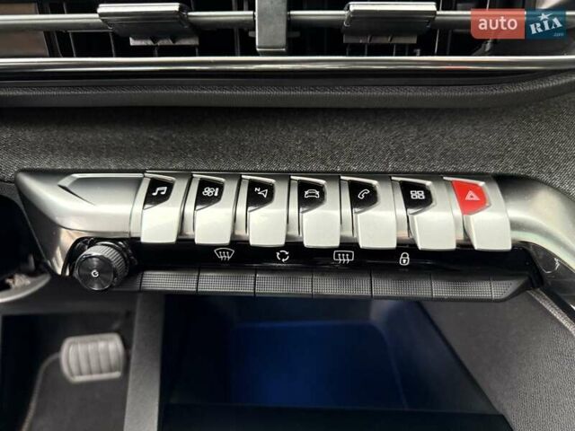 Белый Пежо 3008, объемом двигателя 1.5 л и пробегом 186 тыс. км за 21300 $, фото 66 на Automoto.ua